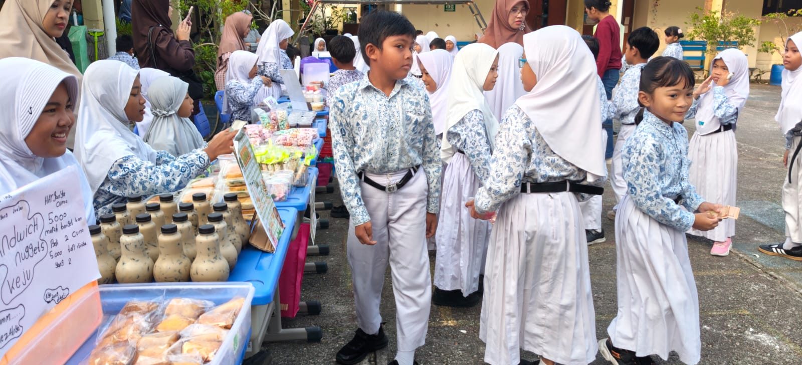 Kegiatan Business Day Kelas 5B SD 1 YPK