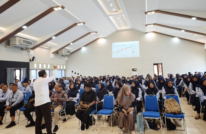 YPK Perkuat Profesionalisme Guru melalui Seminar Profil Guru Unggul