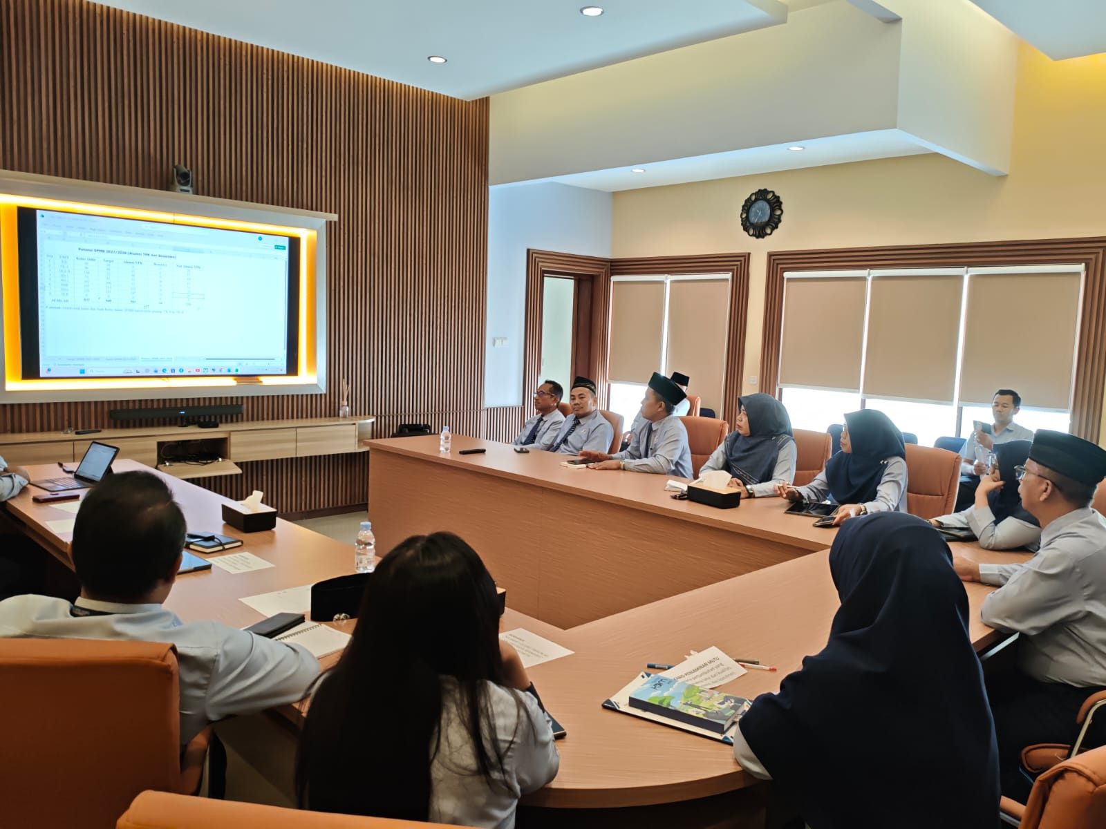 Menyambut Tahun Ajaran 2027/2028, Manajemen YPK Rakor Finalisasi Calon Murid Baru