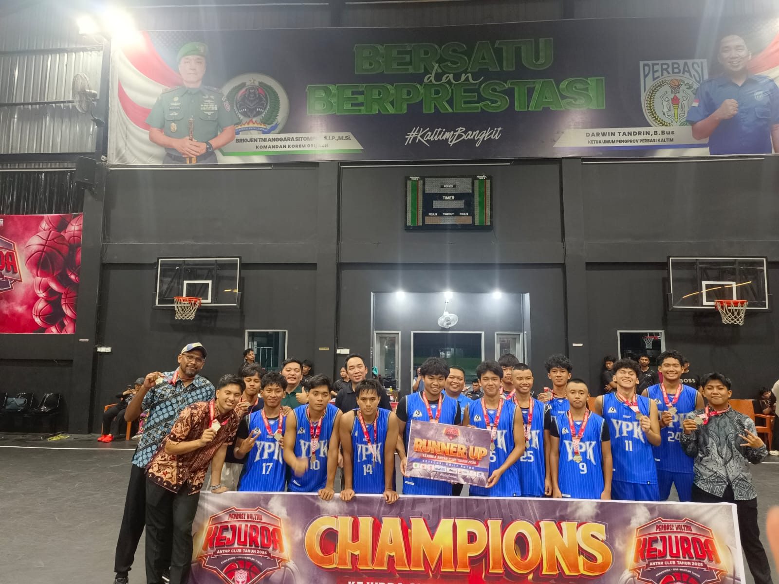 Tim Basket Putra SMA YPK Raih Juara 2 Kejurda Antar Club Samarinda