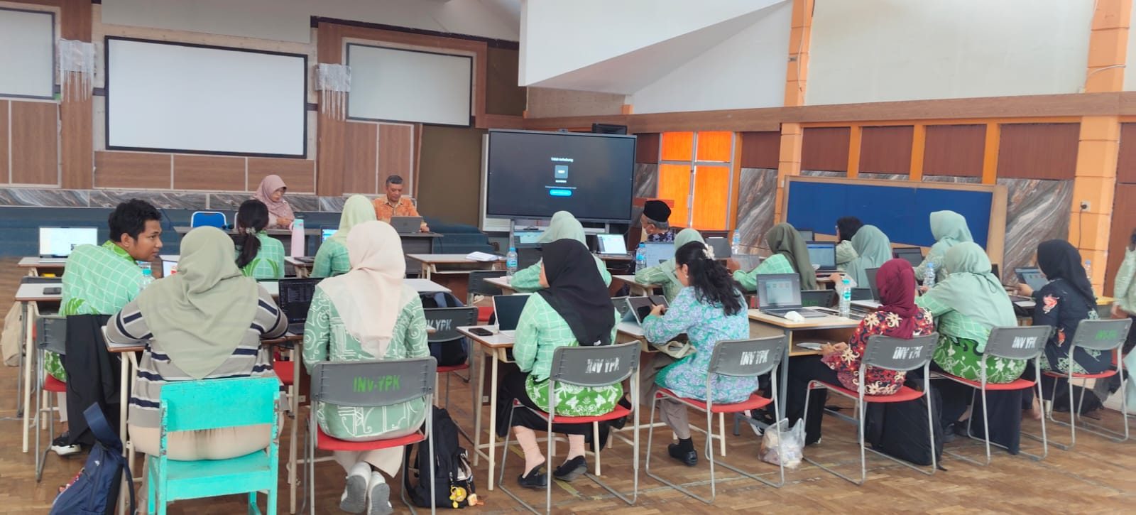 Guru SD 2 YPK Perkuat Pemanfaatan YPK Mobile untuk Layanan Pendidikan Terintegrasi