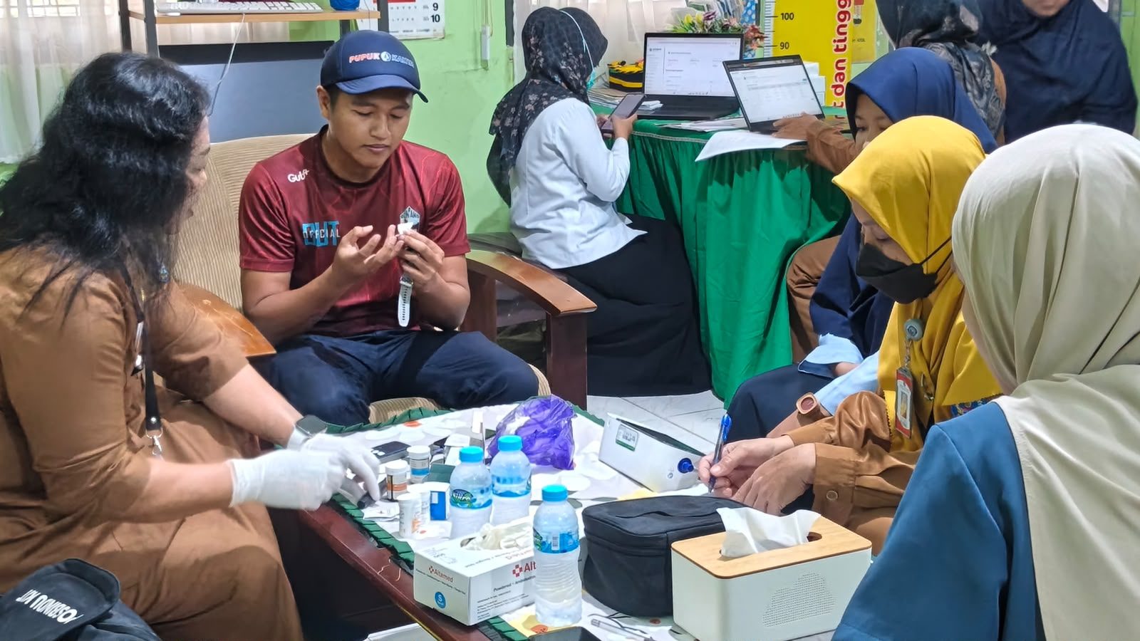 SD-1 YPK Fasilitasi Pemeriksaan Kesehatan Penyakit Tidak Menular bagi Guru dan Karyawan